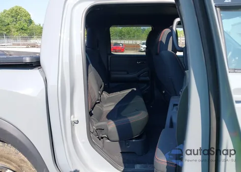 2023 Nissan Frontier Pro-4X 4X4 z USA, uszkodzony, nr VIN 1N6ED1EK4PN622489